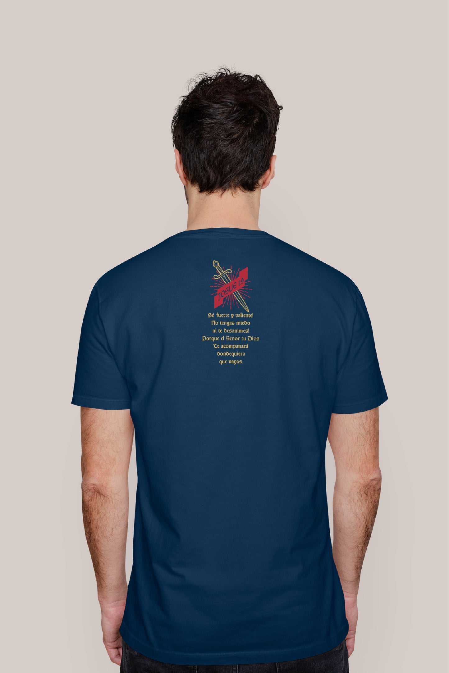 Playera Cristiana Fuerte y Valiente | Xtomorfosis